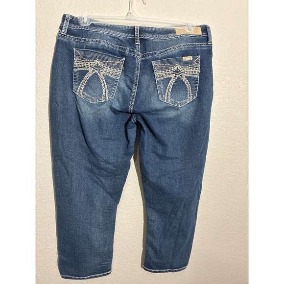 Seven7 Jeans Womens Size 14 Blue Denim Capri Medium Wash Embroidery pockets - Picture 7 of 10